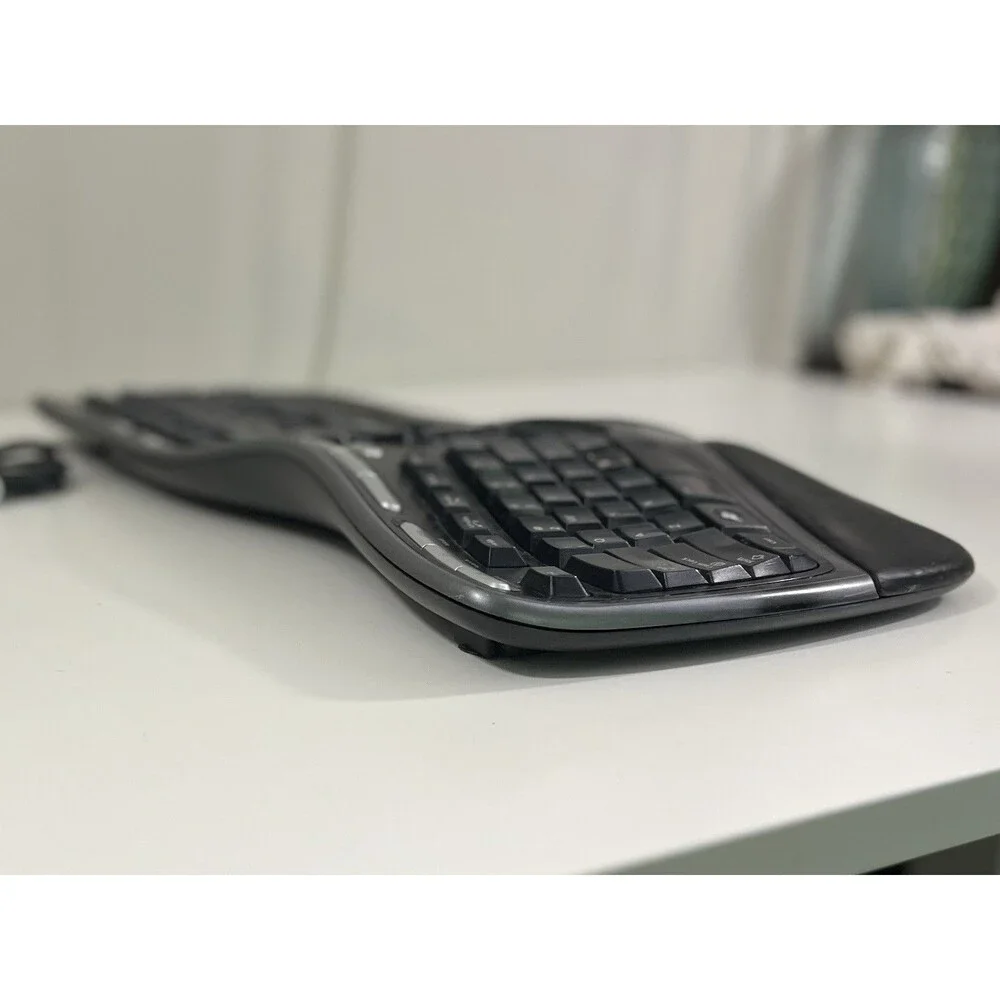 Microsoft Natural Ergonomic Keyboard 4000 v1.0 Wired Tested Works